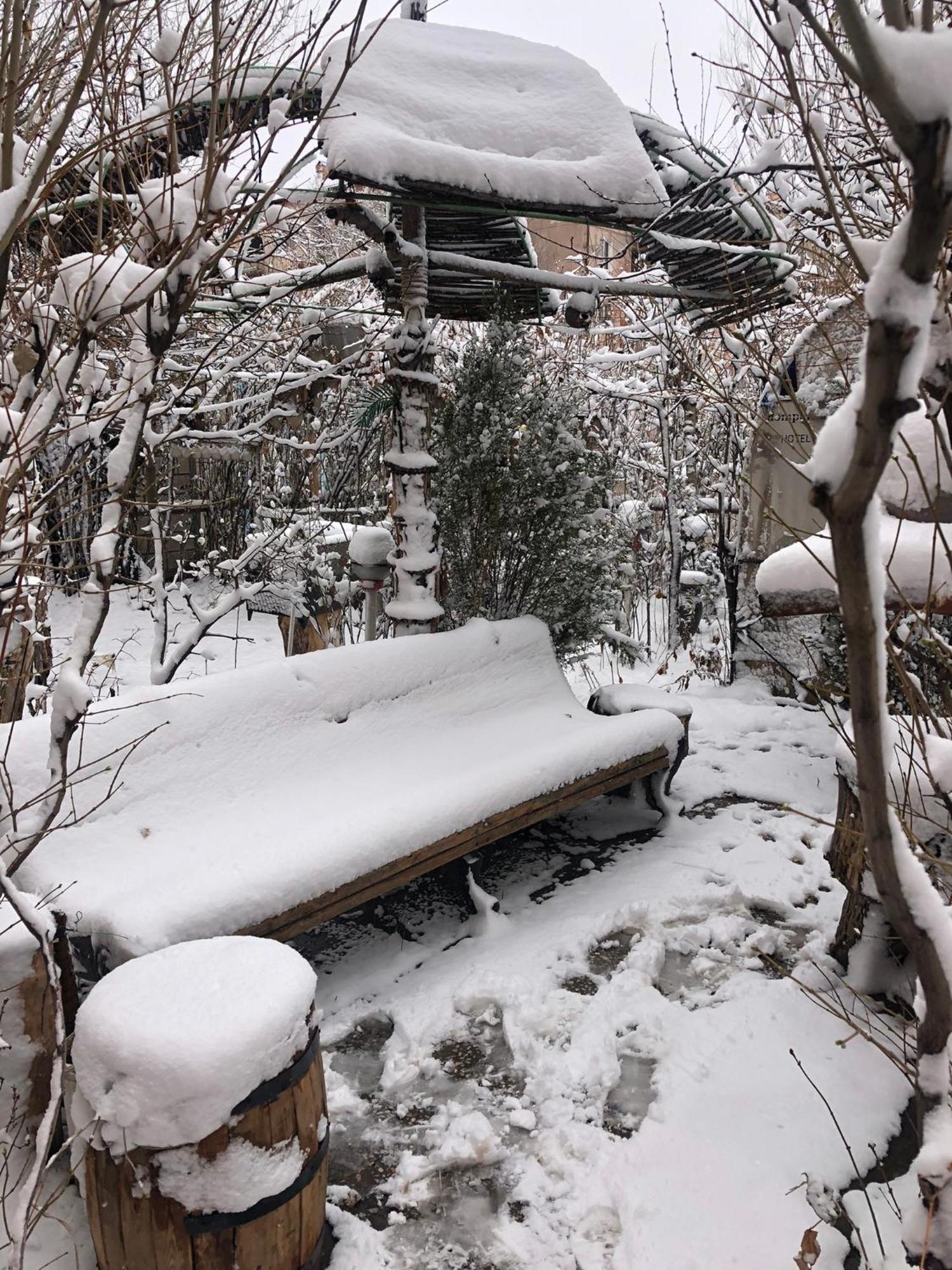 Guest House Dompolski Gyumri Exterior foto
